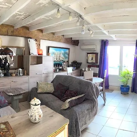 Ferienhaus Le Cocon Piscine Chauffee Abrite Sur L'axe Rocamadour Sarlat Jusqu'a 4 Pers *